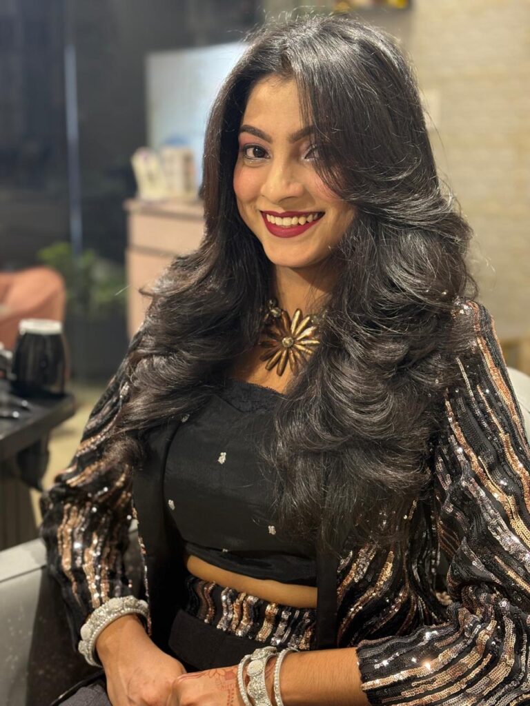 Hair Colouring in Vijayanagar, Bangalore: Popular Shades, Techniques and Hair Care Tips